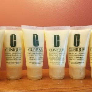 Clinique Dramatically Different Moisturizing Lotio